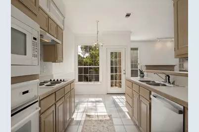 8602 Brittania Way, Dallas, TX 75243 - Photo 11