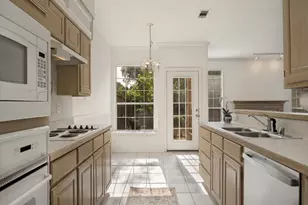 8602 Brittania Way, Dallas, TX 75243 - Photo 11