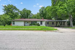 2833 Scruggs Park Dr, Richland Hills, TX 76118 - Photo 1