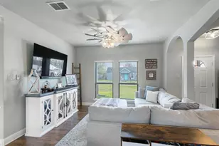 500 W Mill St, Decatur, TX 76234 - Photo 3