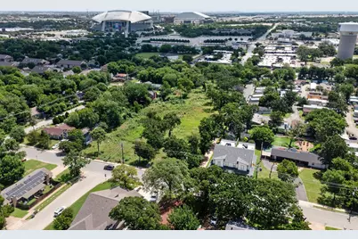 433 N East Street, Arlington, TX 76011 - Photo 9