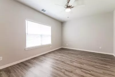 310 Niki Drive, Lewisville, TX 75057 - Photo 13