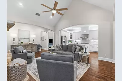 630 The Lakes Boulevard, Lewisville, TX 75056 - Photo 13