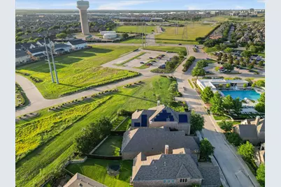 630 The Lakes Boulevard, Lewisville, TX 75056 - Photo 9