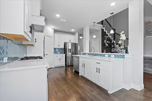 620 Shadow Trl, Frisco, TX 75033 - Photo 3