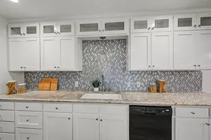 7205 Ellis Rd, Fort Worth, TX 76112 - Photo 7