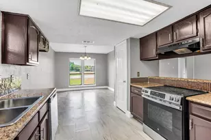 1125 Pleasant Valley Rd, Garland, TX 75040 - Photo 9