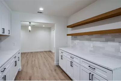 3772 Weeburn Drive, Dallas, TX 75229 - Photo 13