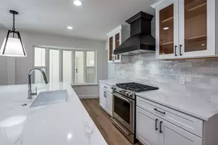 3772 Weeburn Dr, Dallas, TX 75229 - Photo 9