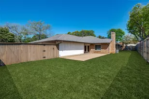 3772 Weeburn Dr, Dallas, TX 75229 - Photo 35