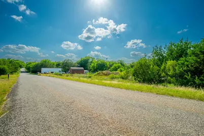 3414 Woodlake Drive, Granbury, TX 76048 - Photo 11