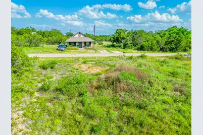 3414 Woodlake Drive, Granbury, TX 76048 - Photo 5