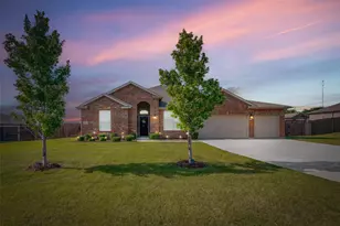 304 Amber Ln, Nevada, TX 75173 - Photo 1