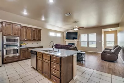 304 Amber Lane, Nevada, TX 75173 - Photo 11