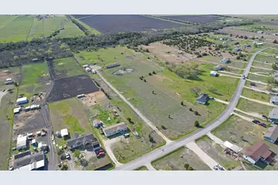 1528 County Rd 697, Farmersville, TX 75442 - Photo 11