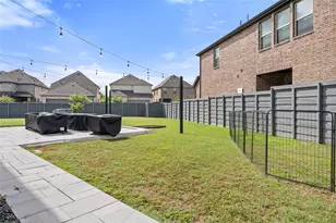 1716 Elise Ln, Little Elm, TX 76227 - Photo 7