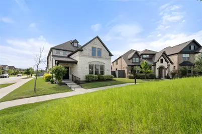 1716 Elise Lane, Little Elm, TX 76227 - Photo 5