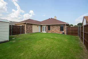 5738 Diana Dr, Garland, TX 75043 - Photo 23