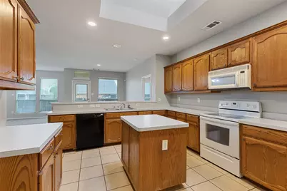 12913 Farmington Drive, Fort Worth, TX 76244 - Photo 9