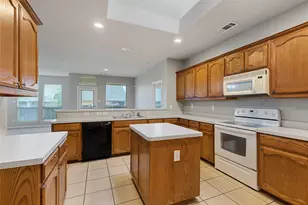 12913 Farmington Dr, Fort Worth, TX 76244 - Photo 9