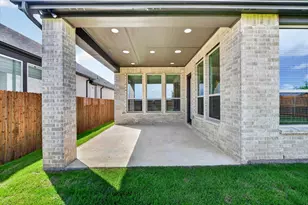 1053 Alberta Spruce Rd, Fort Worth, TX 76247 - Photo 27