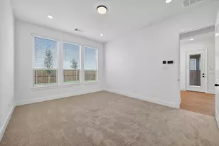 1053 Alberta Spruce Rd, Fort Worth, TX 76247 - Photo 11