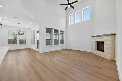 1053 Alberta Spruce Road, Fort Worth, TX 76247 - Photo 9