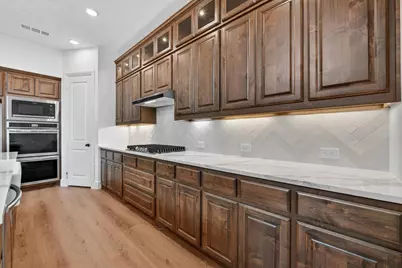1053 Alberta Spruce Road, Fort Worth, TX 76247 - Photo 3