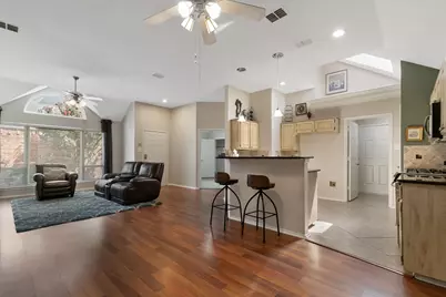 3817 Seminole Place, Carrollton, TX 75007 - Photo 9