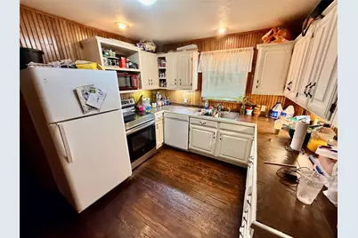 922 Plum Street, Graham, TX 76450 - Photo 11