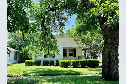 922 Plum Street, Graham, TX 76450 - Photo 23