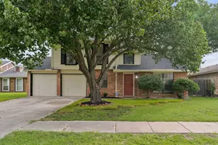 5633 Powers St, The Colony, TX 75056 - Photo 3
