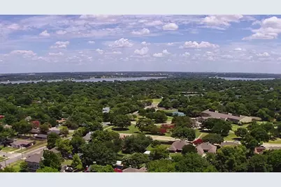 6632 Ridgemont Drive, Dallas, TX 75214 - Photo 27
