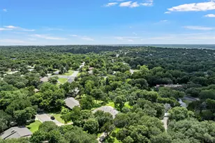 640 Cardinal Dr, Woodway, TX 76712 - Photo 37