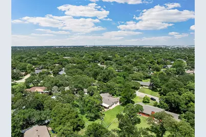 640 Cardinal Drive, Woodway, TX 76712 - Photo 39
