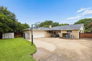 11152 Carissa Dr, Dallas, TX 75218 - Photo 23