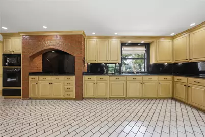112 Willowbrook Drive, Athens, TX 75751 - Photo 9