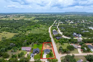 5900 S Lakeside Hills Ct, Granbury, TX 76048 - Photo 5