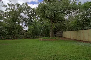 3424 Grady St, Forest Hill, TX 76119 - Photo 25