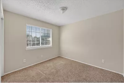 6611 Olivewood Drive, Arlington, TX 76001 - Photo 19