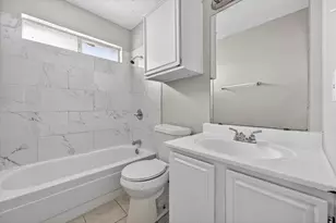 6611 Olivewood Dr, Arlington, TX 76001 - Photo 15