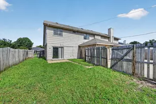 6611 Olivewood Dr, Arlington, TX 76001 - Photo 23