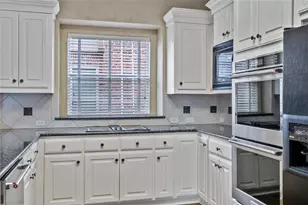 3705 Country Oak Ct, Plano, TX 75093 - Photo 7
