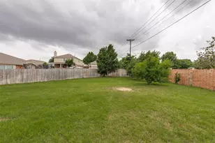 12161 Thicket Bend Dr, Fort Worth, TX 76244 - Photo 23