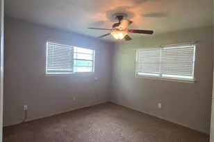 305 School House Rd, Paradise, TX 76073 - Photo 15