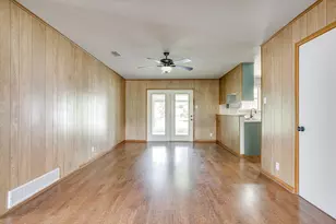 1413 Phillips St, Cleburne, TX 76033 - Photo 11