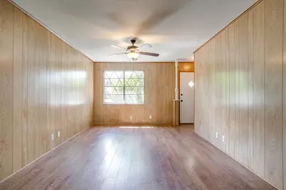 1413 Phillips Street, Cleburne, TX 76033 - Photo 15