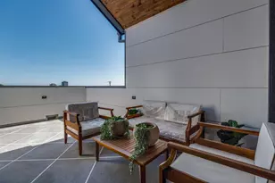 708 W 10th St, Dallas, TX 75208 - Photo 11