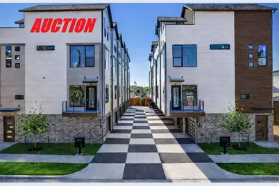 708 W 10th Street, Dallas, TX 75208 - Photo 1