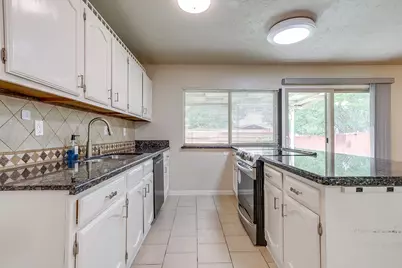 5316 N Colony Boulevard, The Colony, TX 75056 - Photo 7